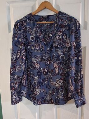 Jones New York Blue Paisley Long-Sleeve V-Neck Blouse